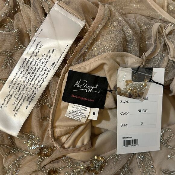 NEW Mac Duggal 10799 beaded illusion high neck long sleeve A-line gown size 6 - Picture 11 of 14